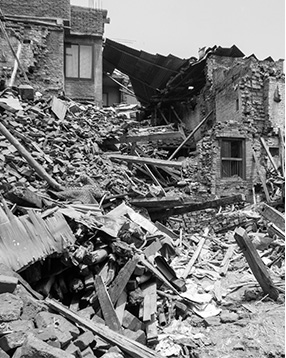 场地限制