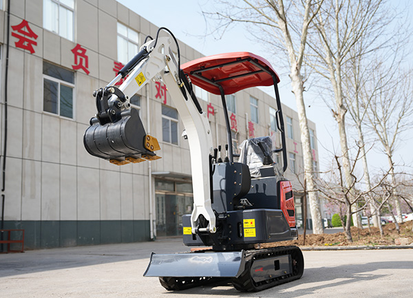 13B小型挖掘机