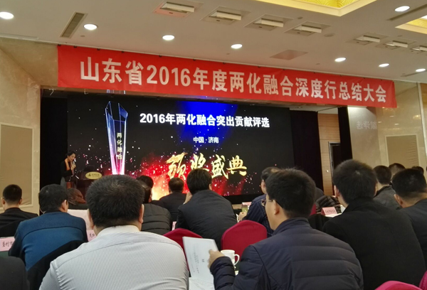 //