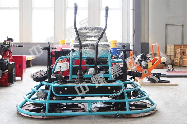 //