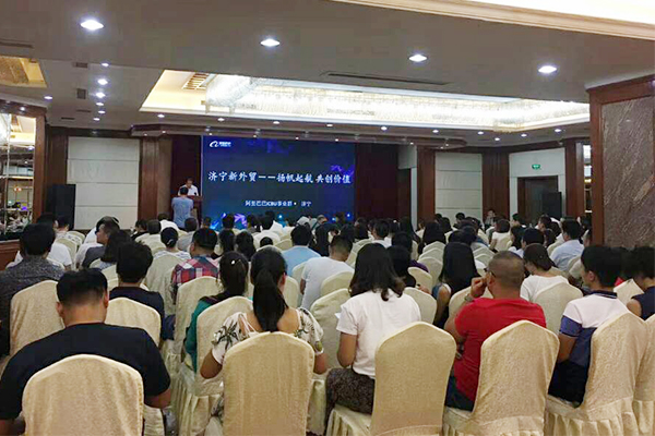//